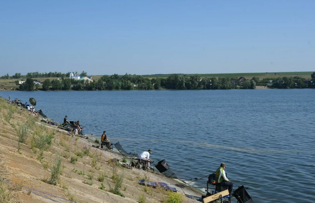 Дом рыбака кутулукское водохранилище фото