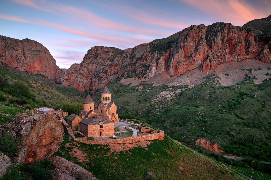Монастырь Нораванк в Армении