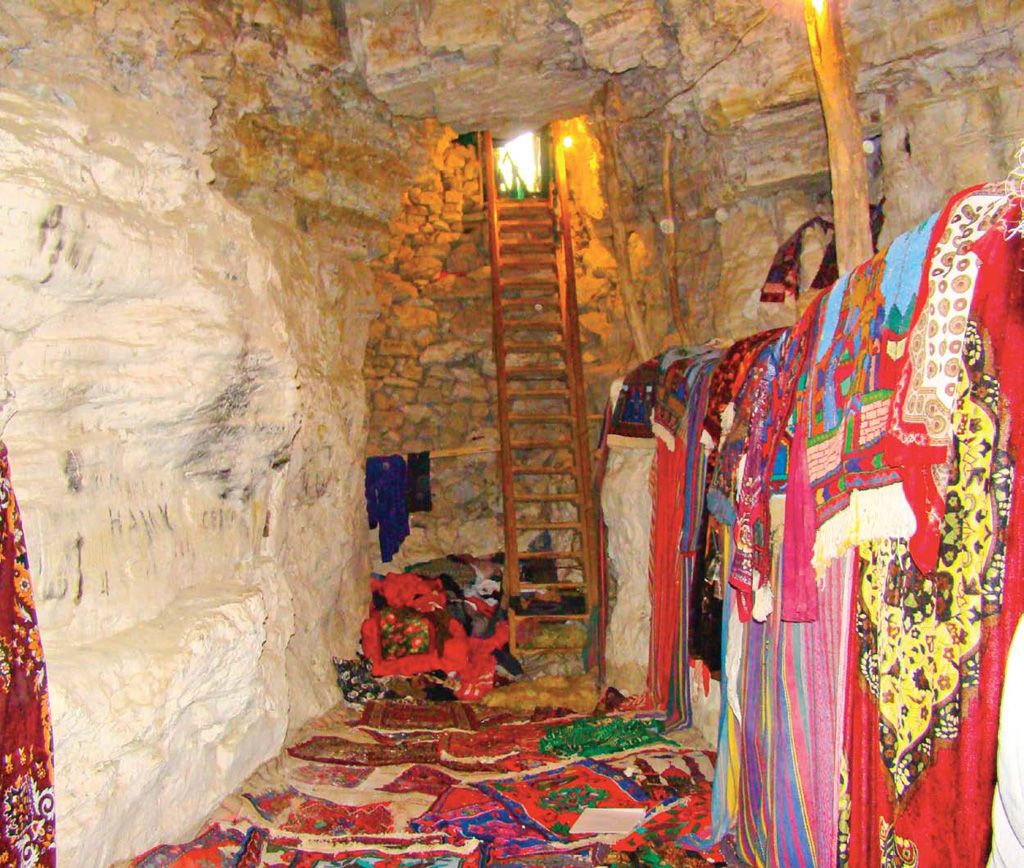 Пещера Дюрк в Дагестане 