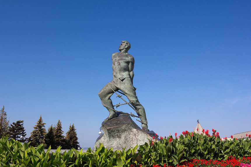 Памятник Мусе Джалилю в Казани 
